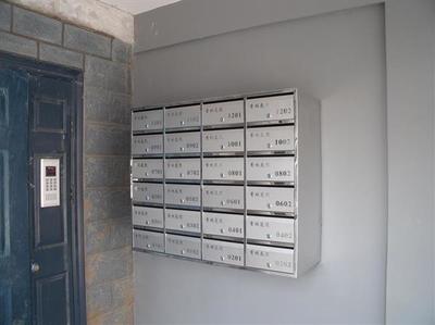 嵌墻式信報箱 現(xiàn)代住宅中的安全與便利之選