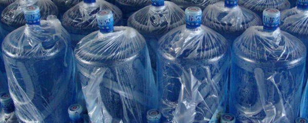 桶裝水是否需要燒開飲用？詳解安全飲用之道